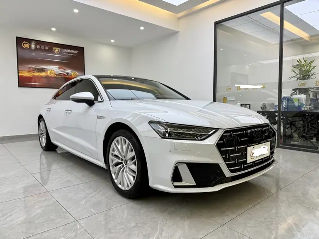 Ауди A7L из Китая — фото 19 с площадки Guazi
