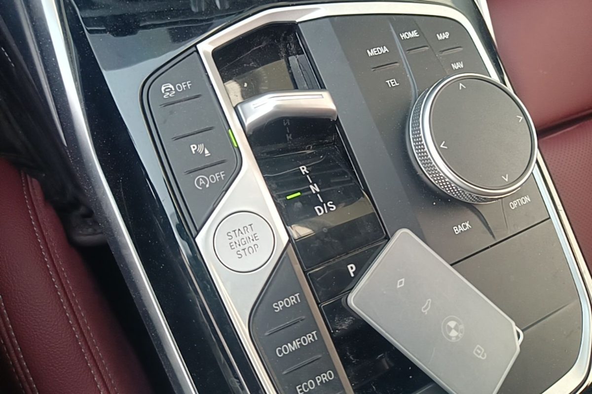 BMW 320Li G28 iDrive 7 консоль — русификация
