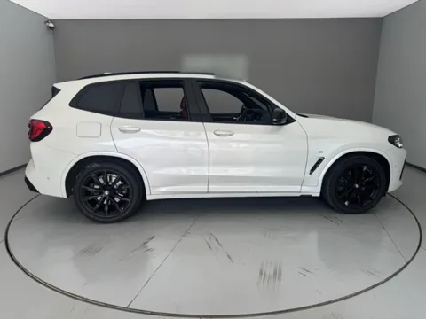BMW X3 G08 до рестайлинга, белый, вид сбоку