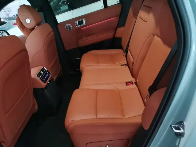 Li Auto из Китая — фото с китайской площадки