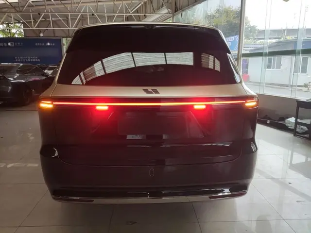 Li Auto из Китая — фото с китайской площадки