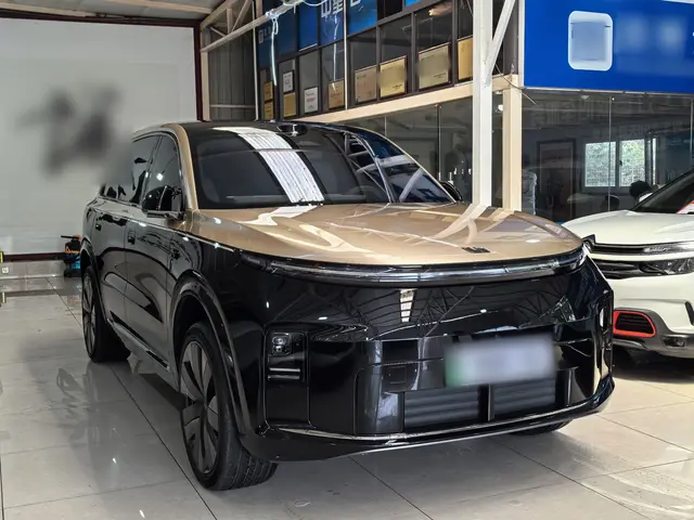 Li Auto из Китая — фото с китайской площадки