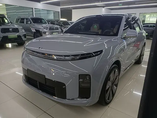 Li Auto из Китая — фото с китайской площадки