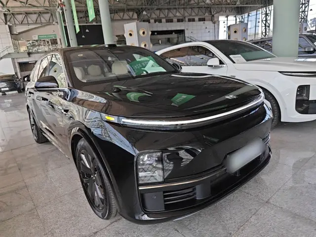Li Auto L7 из Китая — фото с китайской площадки