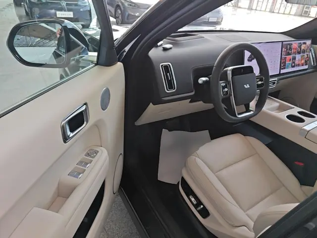 Li Auto L7 из Китая — фото с китайской площадки