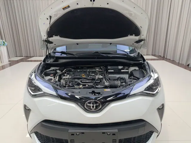 Тойота C-HR из Китая — моторный отсек